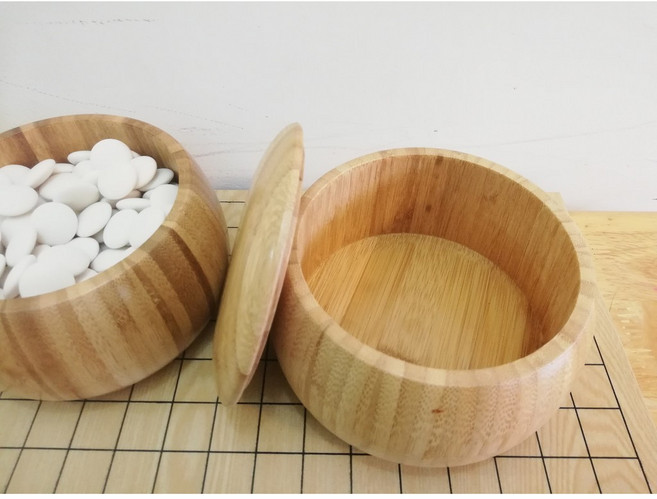 楠竹圍棋(棋子黑181白180顆 2cm楠木圍棋盤), 楠竹棋罐 (一組兩個), 1套裝
