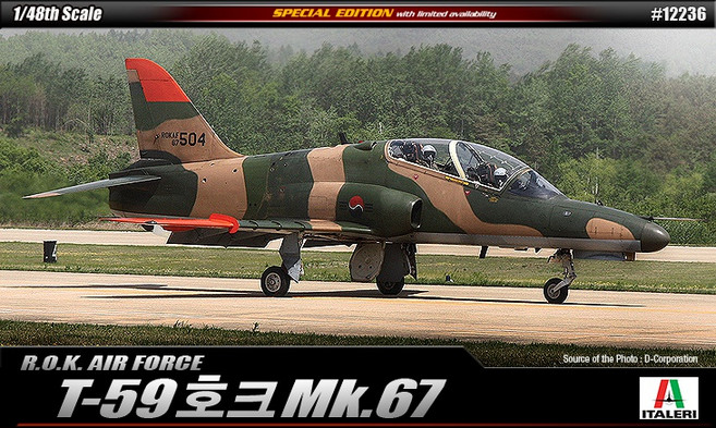 ACADEMY HOBBY MODEL KITS Italeri 1/48 大韓民國空軍 T-59 鷹式 Mk.67 戰鬥機, 1個