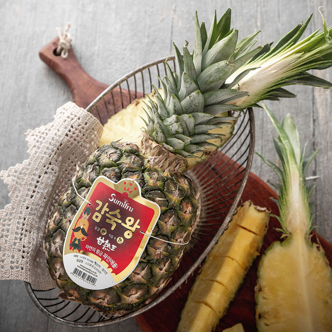 스미후루 감숙왕 파인애플, 1.2kg, 1개