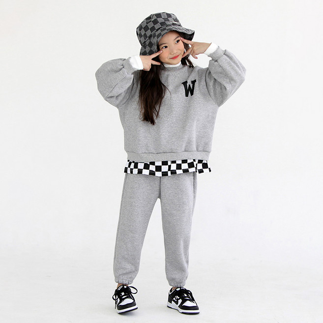 BOOMBOOMKIDS Merci Beaucoup 兒童 W 格紋層次感上下套裝 SS22W03