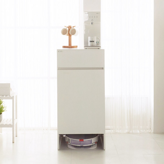 고래가구 멜로망스 로봇청소기 다용도실 틈새수납장 방문설치, 화이트