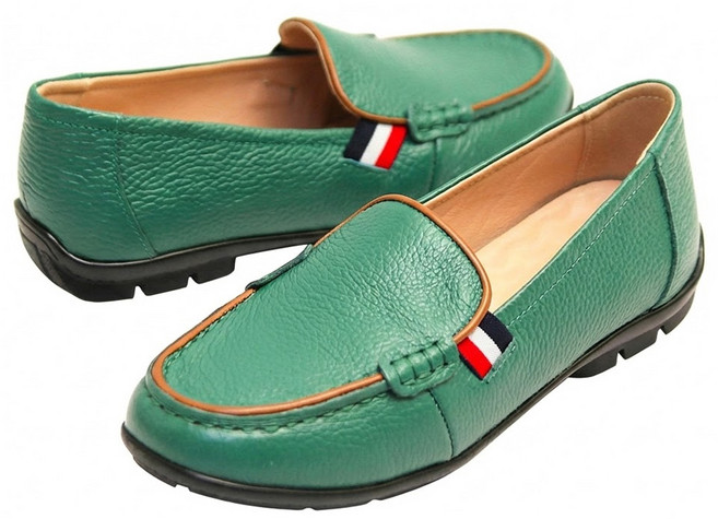 Trisha 女用皮革樂福平底舒適鞋 TMA9217