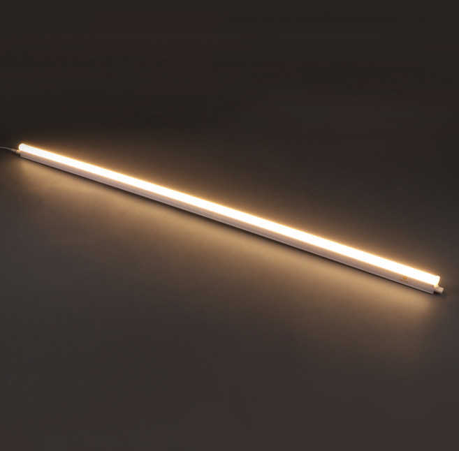 5위 - 더쎈 LED T5 천장등 18W 1200mm, 전구색