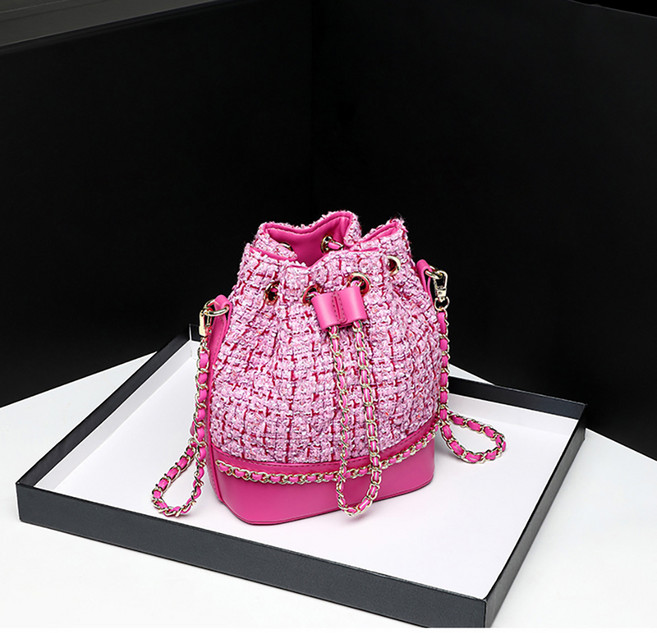 비비에모 코코린 클래식 체인 버킷백 11811