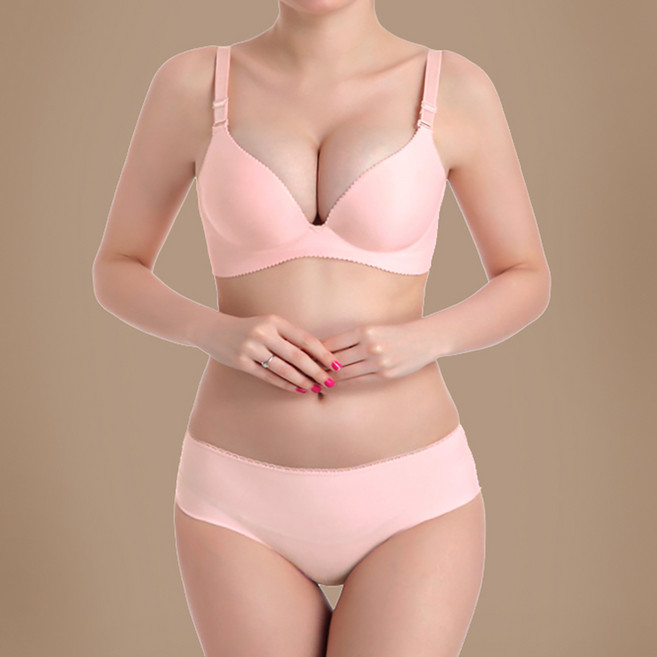 Body Play Real Magic 俯臥撑士氣文胸內褲套裝
