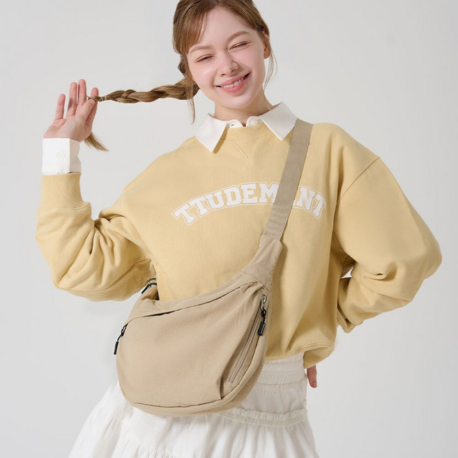 트래블라라 라라 크로스백