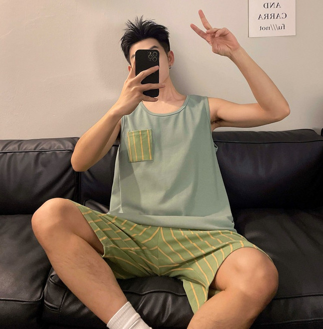 세컨핑크 남성용 냉감 시크남 포켓 나시 + 반바지 잠옷 세트