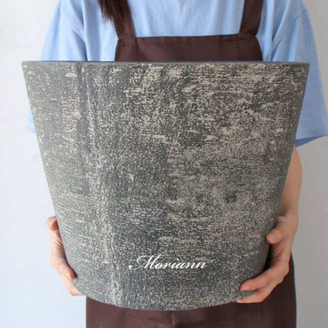 MORIANN Edge Stone 圓形塑膠花盆 3629, 1個, 復古黑