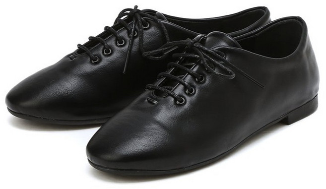 질바이질스튜어트 여성용 소피 소프트 옥스포드 플랫화