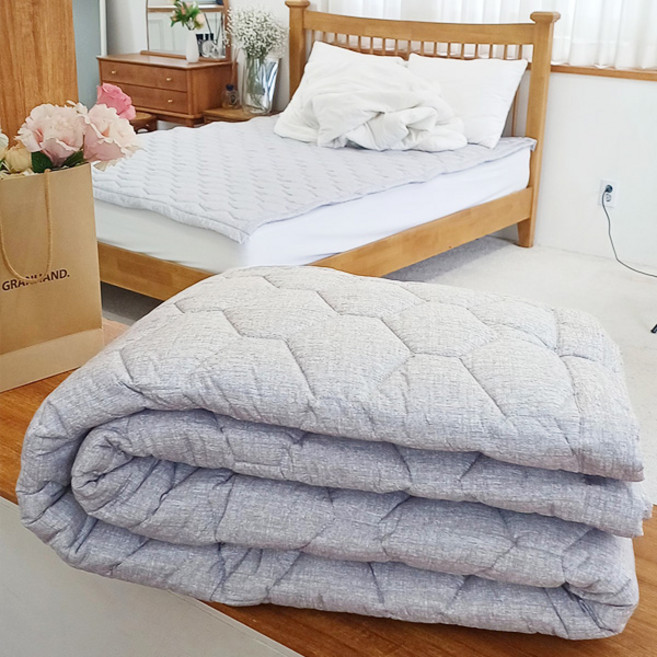 베어맘 국내산 제조 도톰한 누빔 침대 패드, 그레이