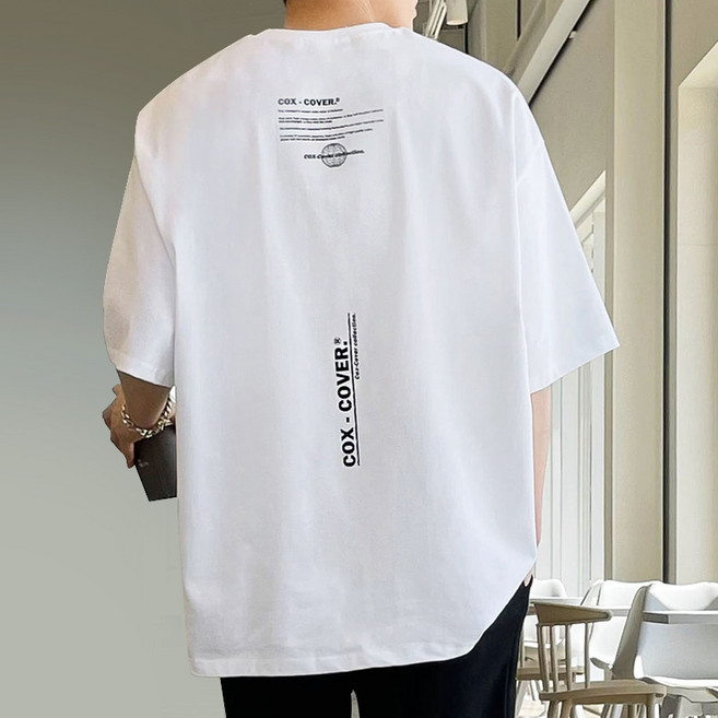 男款Oversize字母短袖T恤
