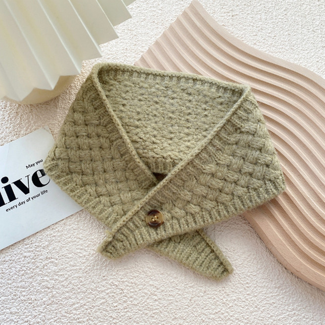 알로데 쁘띠 니트 단추 스카프