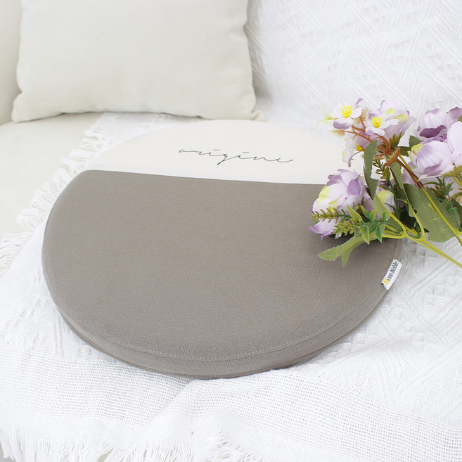 몽트노블 심플 모던 메모리폼 원형 방석