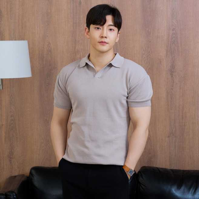 핵쿨남 남성용 아이스쿨링 머슬핏 반팔 오픈 카라 니트