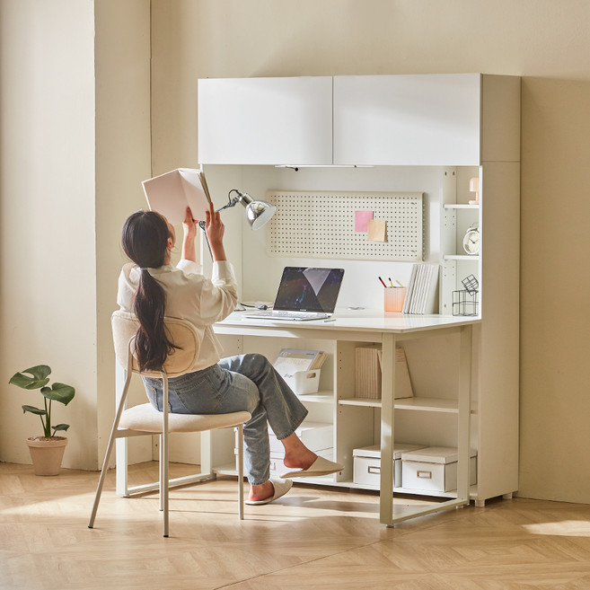 웰퍼니쳐 윌슨 1400 LED 책장 + 책상 + 타공판 세트 방문설치, 화이트