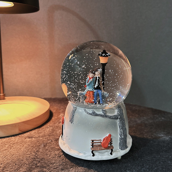 Murray 스노우 크리스탈 뮤직박스 오르골, 벤치커플