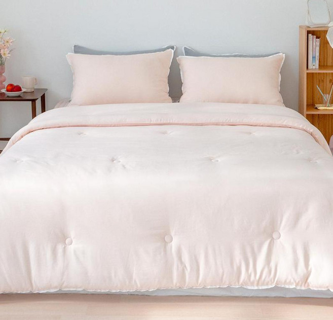 yesbedding 柔軟水洗奈米纖維素色絎縫四季被, 蜜桃粉色