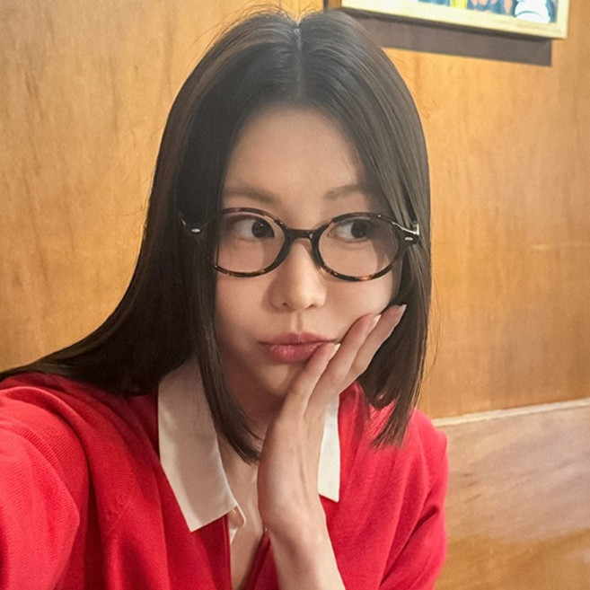 라피던트 긱시크 오벌 뿔테 안경