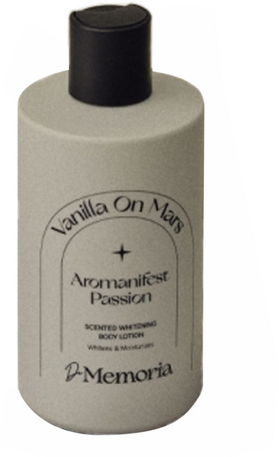 드메모리아 센티드 브라이트닝 바디 로션 바닐라 온 마스, 300ml, 1개