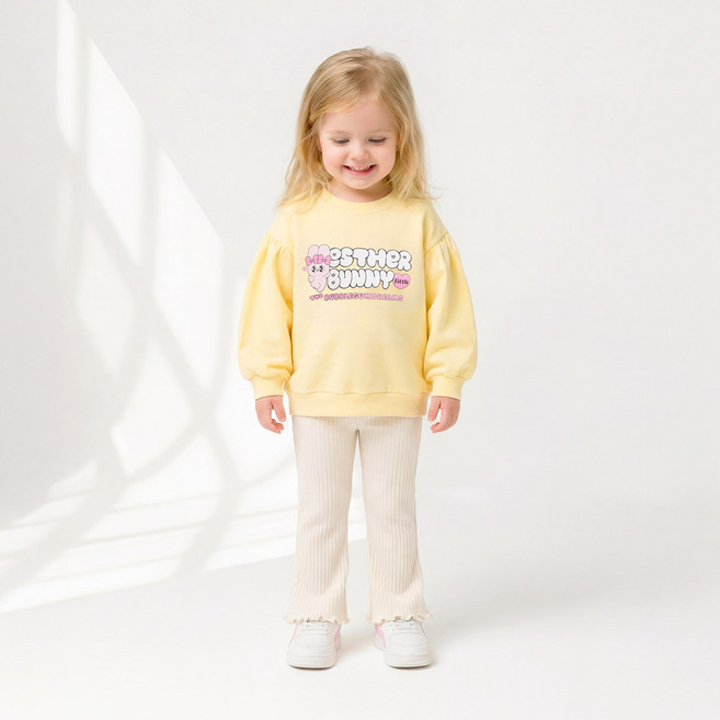 Esther Bunny 艾絲樂小兔 Lovey Dovey靴型褲上下套裝