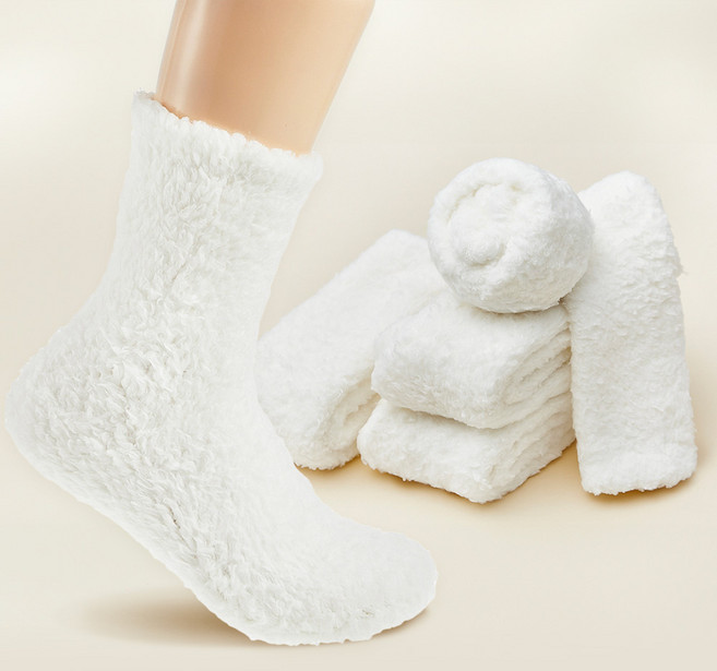 베이스알파에센셜 여성용 보들보들 폭신한 가벼운 보온 수면 양말 4종 세트
