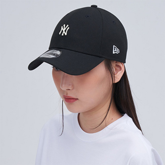 뉴에라 남녀공용 CTO 940 미니 메탈 뉴욕 양키스 모자 12559335