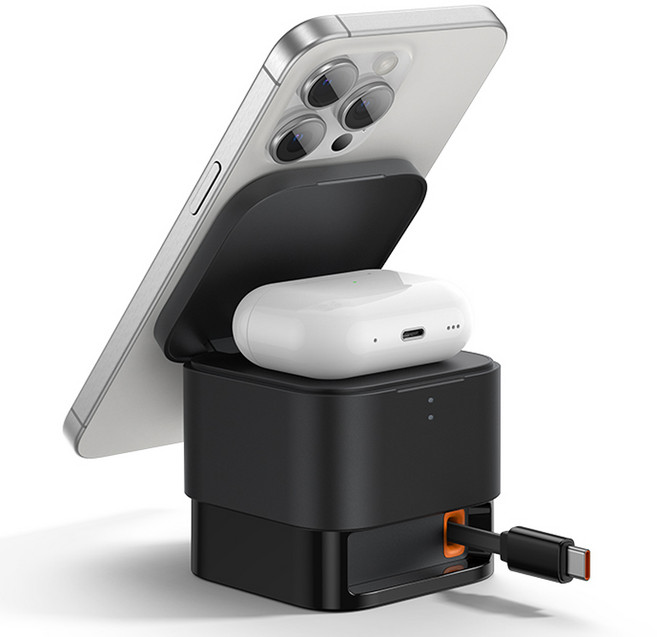베이스어스 Mag Pro 3in1 C타입 유무선 고속충전기 아이폰 맥세이프, 코스믹 블랙, 1개