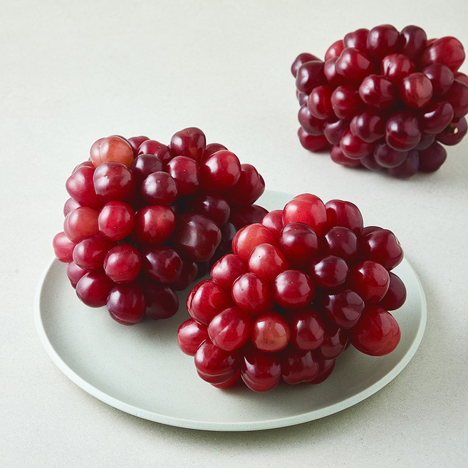 곰곰 당도선별 레드 샤인머스켓(랑만홍옌), 1박스, 1.5kg(2~3수)
