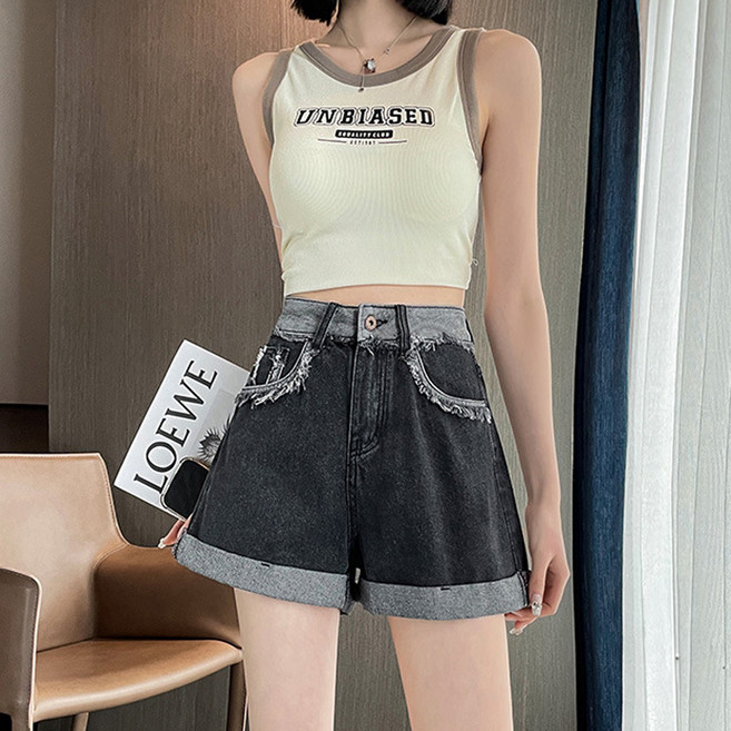 Elsso 女款腰部水洗反摺牛仔短褲