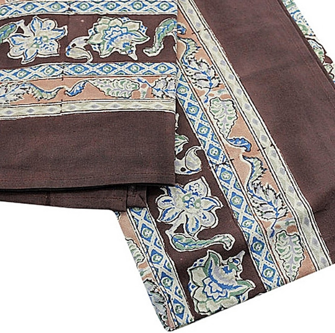 컬러네이처 테이블보 4-6인용, 말리니 브라운