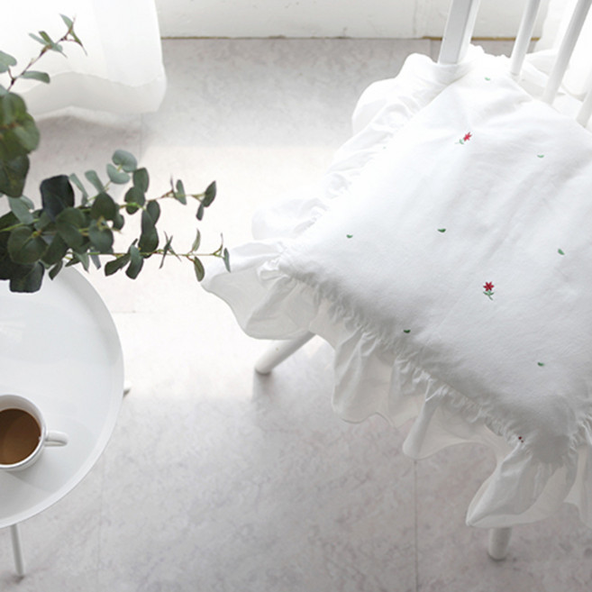데코뷰 레드꽃자수 워싱 식탁방석커버, 백아이보리 + 레드 + 그린