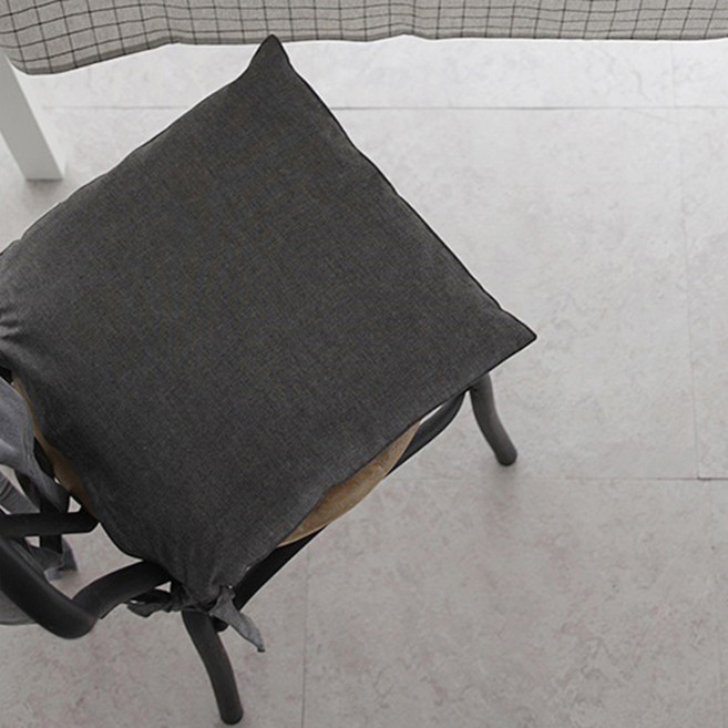 데코뷰 모던체크 식탁방석커버, 블랙선염