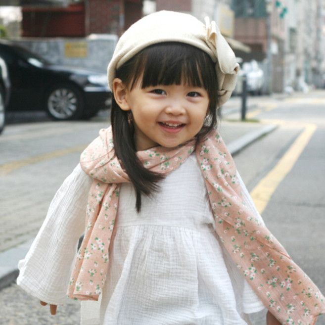 우주아이 여아용 플라워 머플러