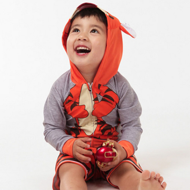 KOOGI ADVENTURE 男童迪士尼小熊維尼防曬泳衣2件組 PH-5202