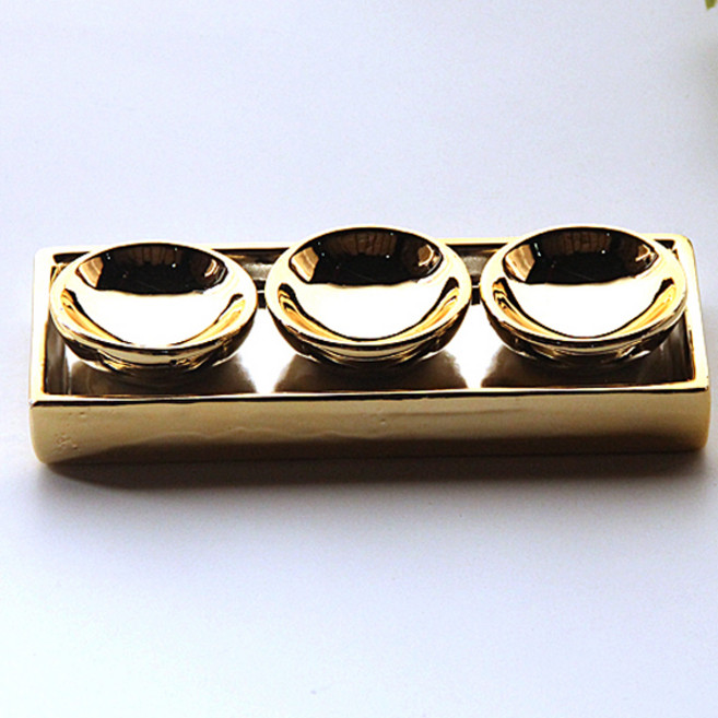 리버그린 모던스타일 세라믹 캔들홀더, 골드