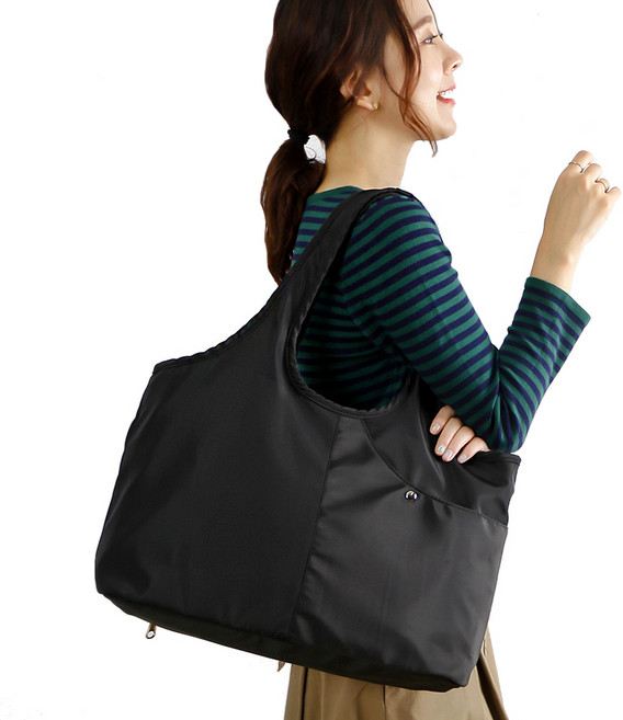 LULU 素色單肩包+配件 隨機出貨