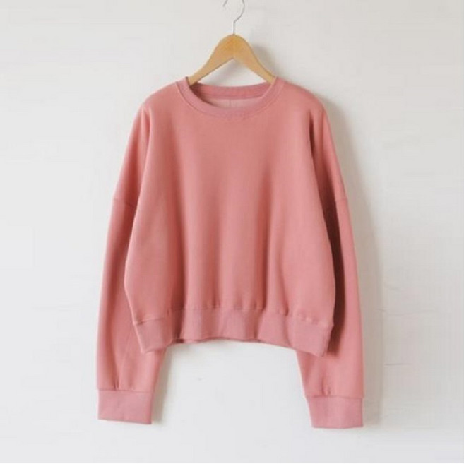 어커브 크롭 기모 맨투맨