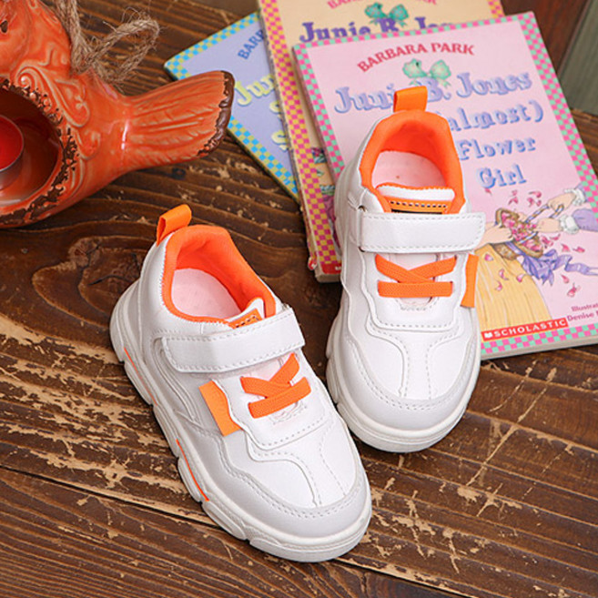 꼬꼬마슈 아동용 심플하고 가벼운 운동화 KD366