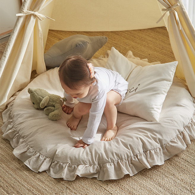 데코뷰 프릴 원형 면 러그 & 대방석 솜포함, 베이지