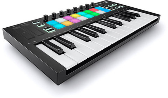 노베이션 런치키미니 키보드 컨트롤러, MK3