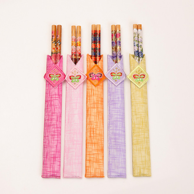 하율공방 컬러 나무젓가락 5종 + 젓가락집 5종 외국인선물세트, 혼합색상, 컬러 나무젓가락(5p) + 젓가락집(5p), 1개