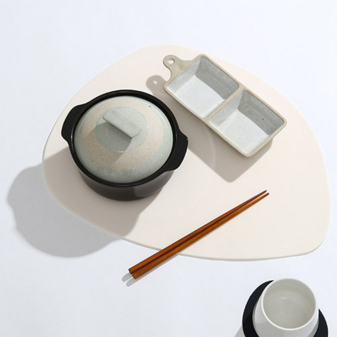 에라토 스톤 실리콘 식탁매트, 화이트, 430 x 330 mm, 1개