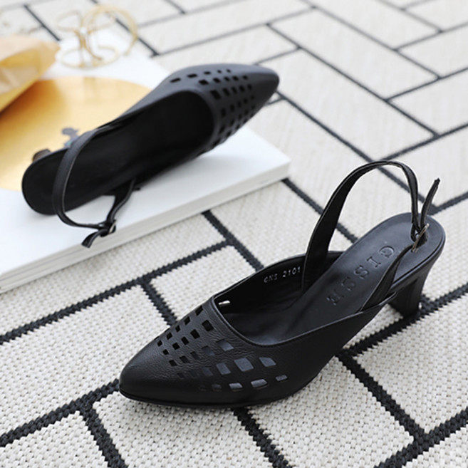 지쎄 제이슈 천연양가죽 아리덴 펀칭 슬링백 6cm