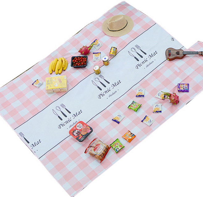 스포츠플로우 간편하게 들고 다니기 좋은 격자 패턴 피크닉 매트, 핑크