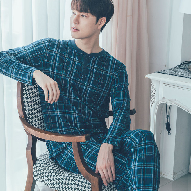 디에스도씨 남성용 피치기모 긴팔 잠옷 상하의 세트