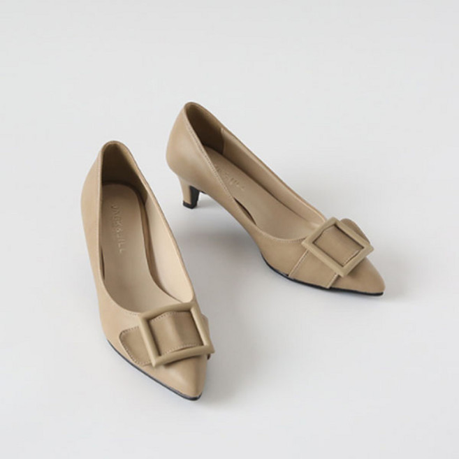 잭앤질 뾰족코 사각벨트 펌프스 JC0509