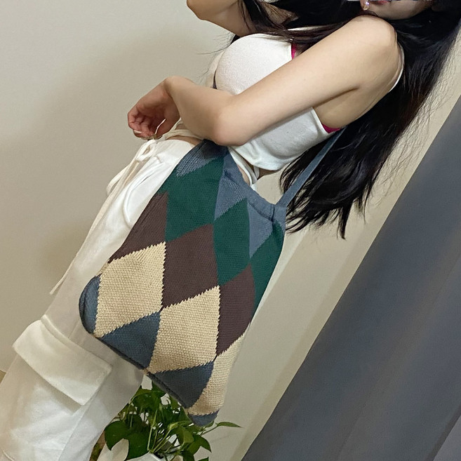 고앤비 마름모 패턴 니트백 bg1062