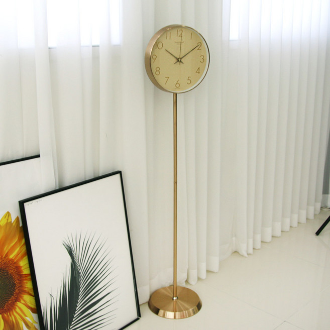 스위트하트 무소음 골드 스탠드 시계, 베이지