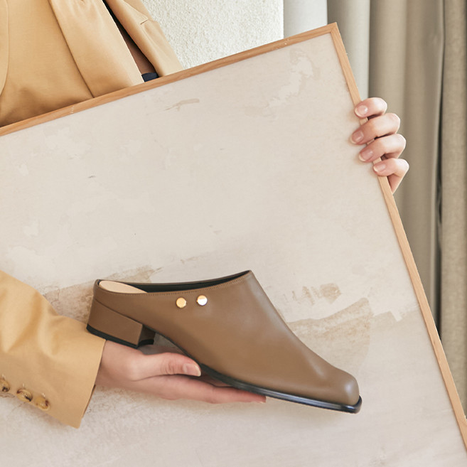 young bridge 女款方頭休閒鞋, 230, 莫卡棕