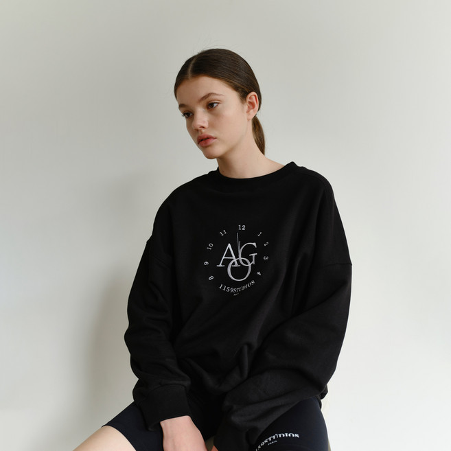 1159스튜디오 A2 AGO CLOCK SWEATSHIRTS
